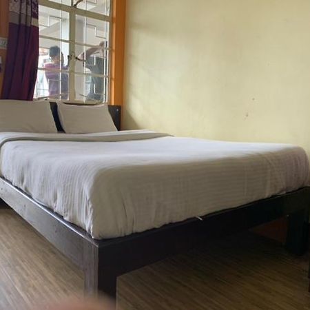 Sweet Home Guest House Shillong Extérieur photo