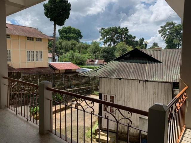 Sweet Home Guest House Shillong Extérieur photo