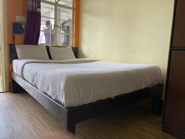 Sweet Home Guest House Shillong Extérieur photo